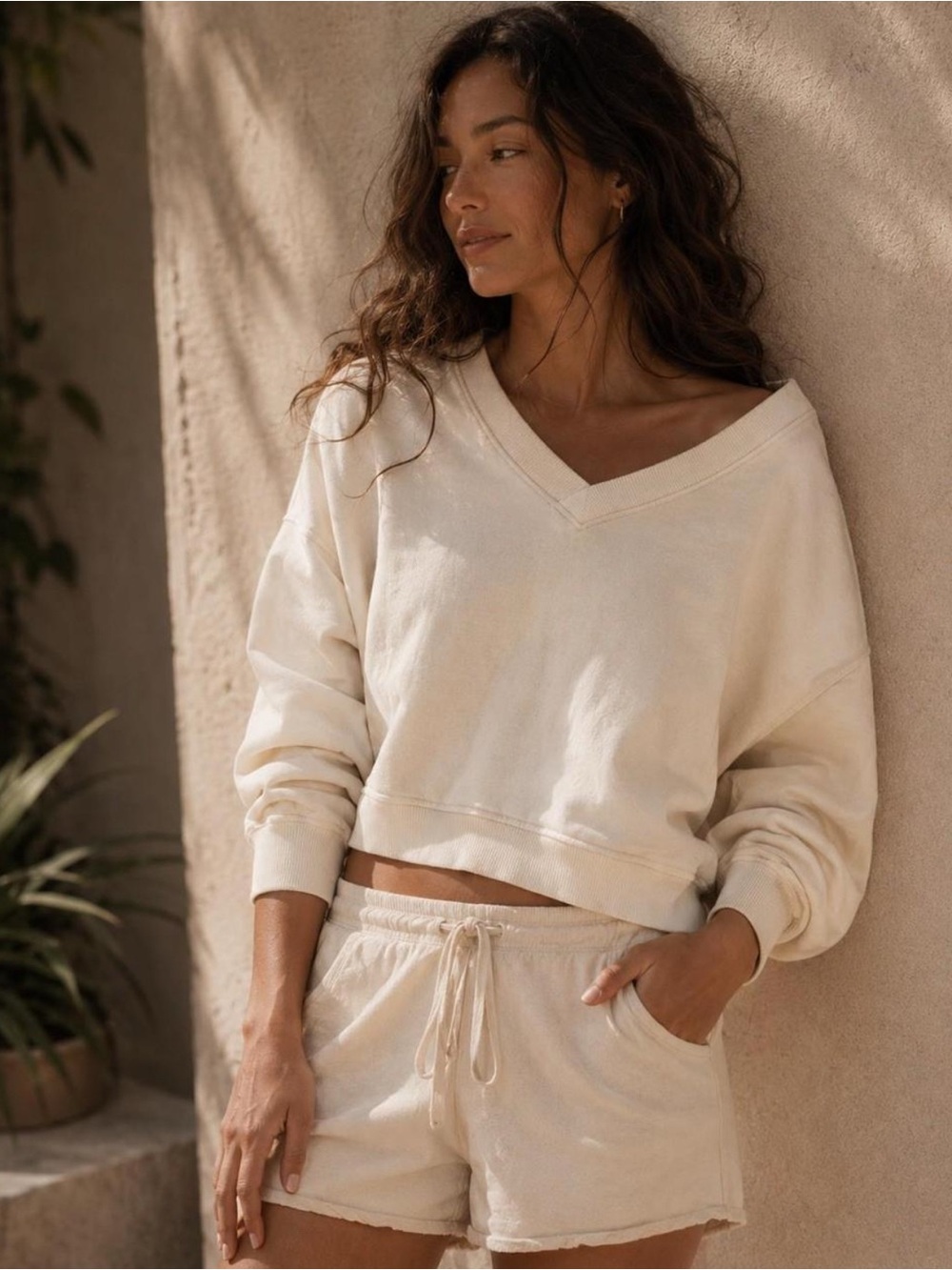 aerie oversized XXS new Cream Cozy Pullover Sweatshirt cozy V neck